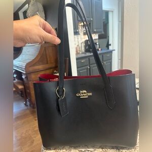 COACH Avenue Carryall handbag shoulder bag black leather F48733 *NEVER CARRIED*